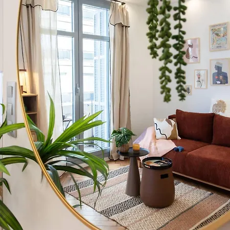 L23 Staywizus - 1 Bdr Shakespeare 2 Balconies - Clim & Wifi * Niza