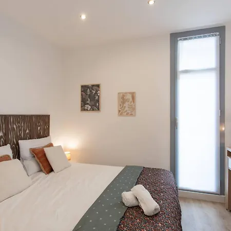 L23 Staywizus - 1 Bdr Shakespeare 2 Balconies - Clim & Wifi Niza