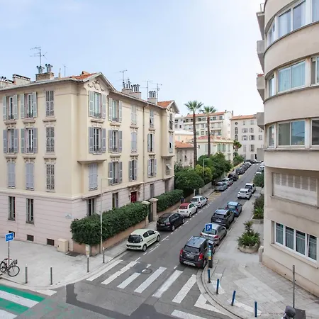 L23 Staywizus - 1 Bdr Shakespeare 2 Balconies - Clim & Wifi Niza