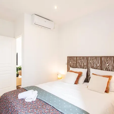 L23 Staywizus - 1 Bdr Shakespeare 2 Balconies - Clim & Wifi Niza