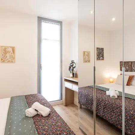 Lägenhet L23 Staywizus - 1 Bdr Shakespeare 2 Balconies - Clim & Wifi *
